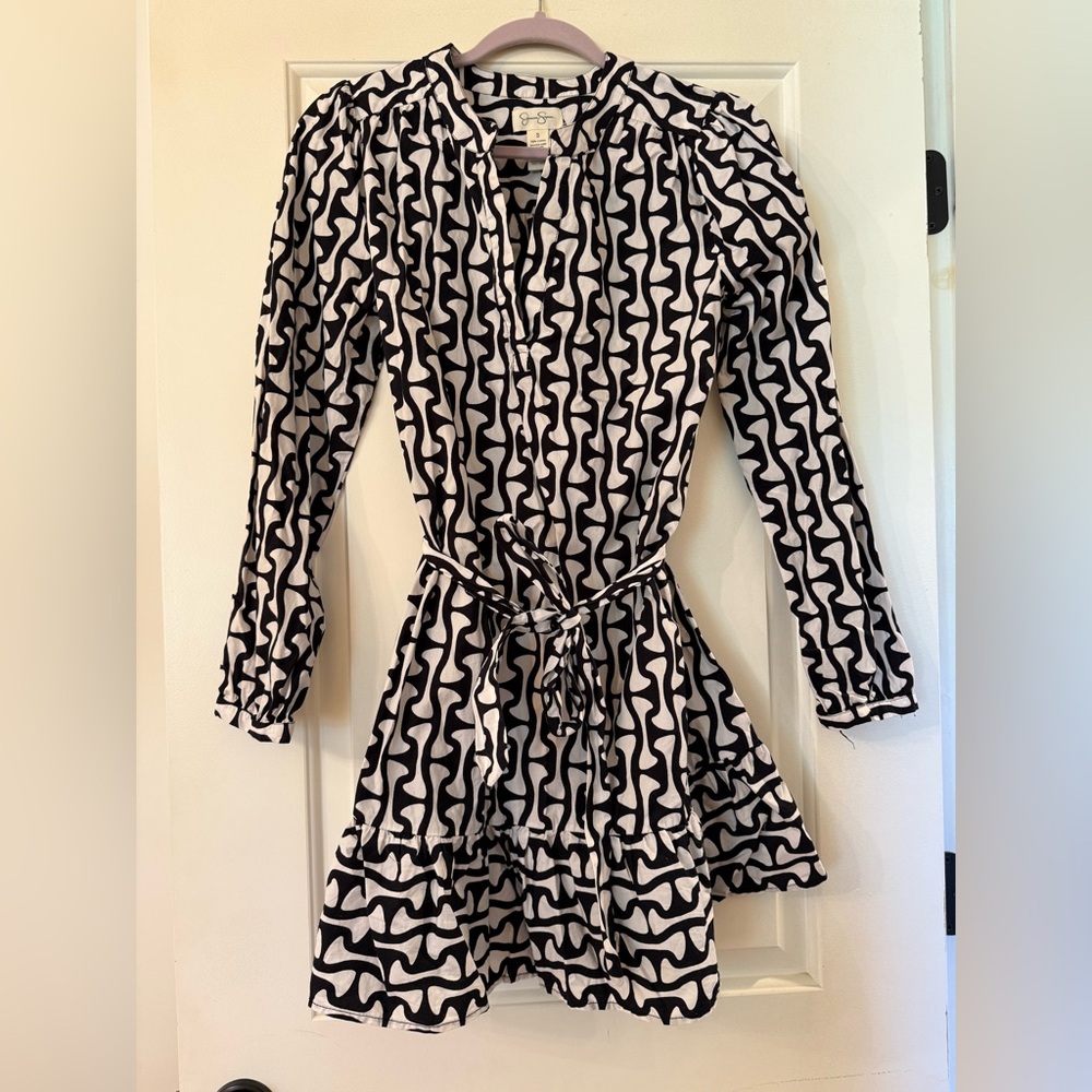 Jessica Simpson Black and White Long Sleeve Dress